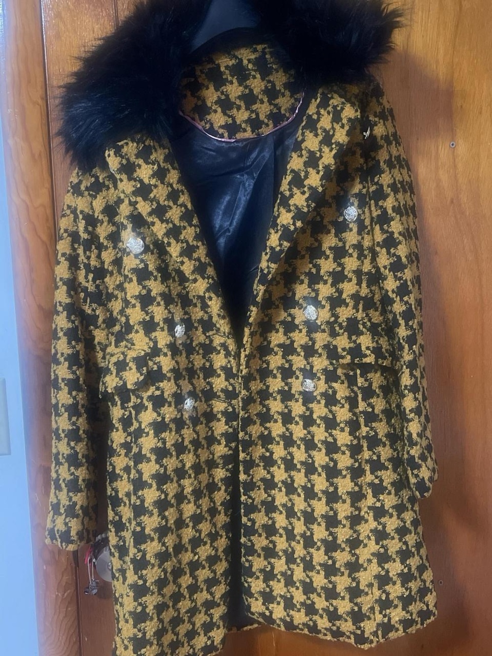 Womens Mustard & Black Houndstooth Coat with Faux Fur Collar